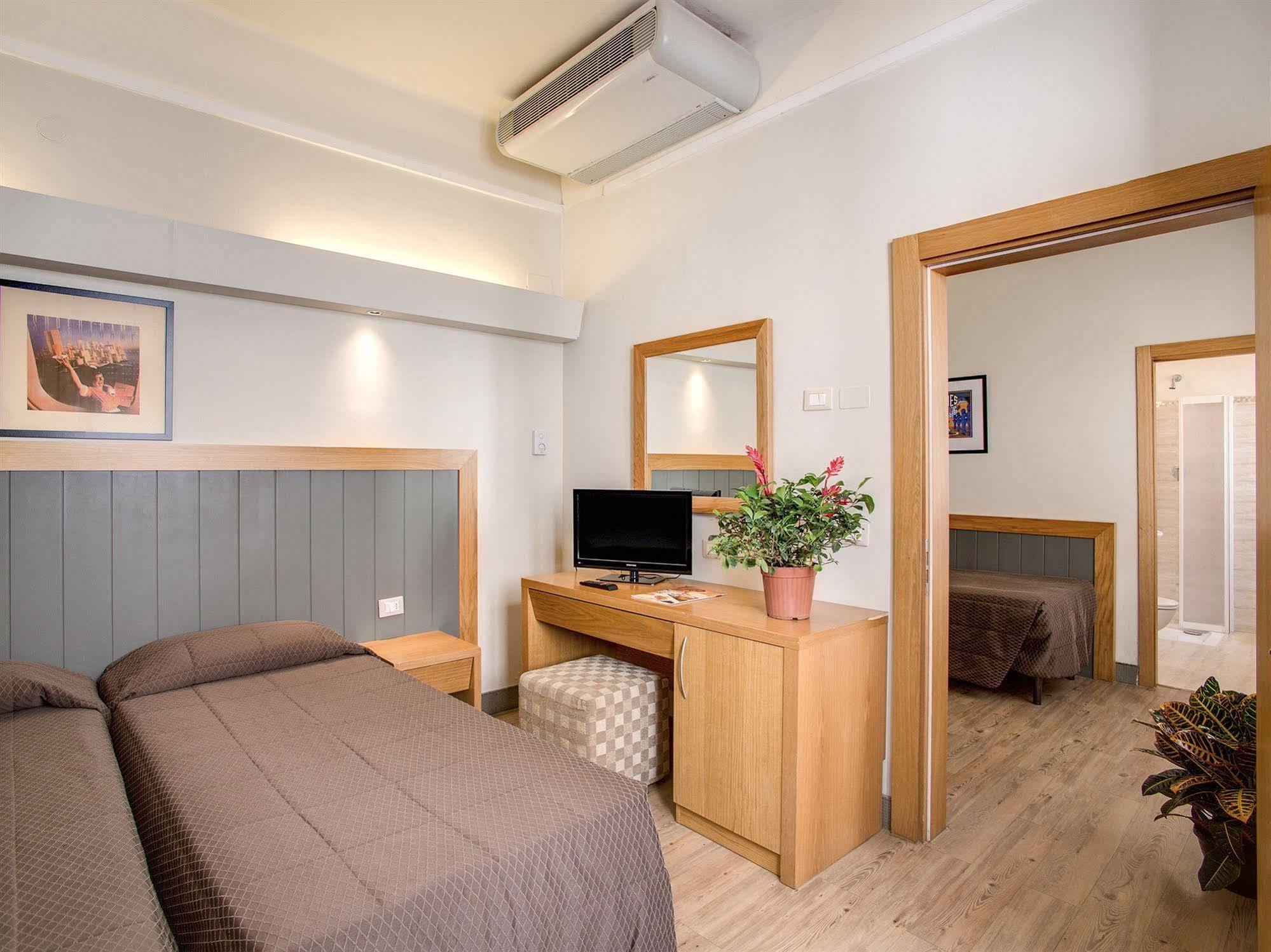 Hotel Delle Nazioni Firenze Værelse billede